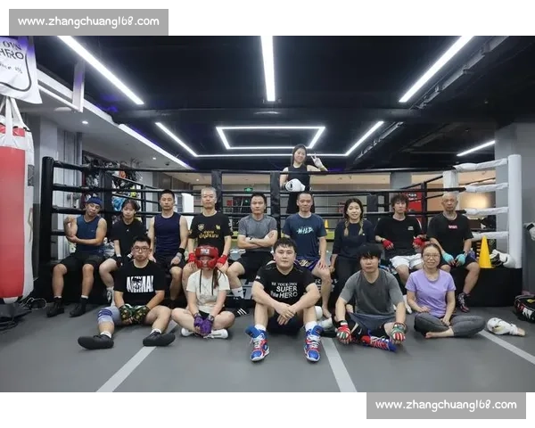 散打对决泰拳实战体系技术风格与擂台胜负深度解析规则对比发展前景