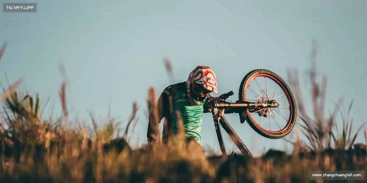 milan米兰🏋️‍♀️举起的不只是杠铃，更是对生活的全力以赴！来这儿，释放你的力量！